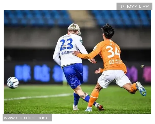 CCtV5直播精彩对决鲁能迎战庆南全力争胜展现足球魅力